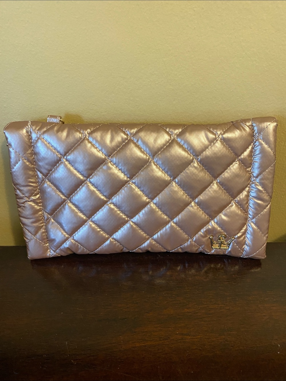 NWT Oliver Thomas Double Vision Eyeglass Case Metallic Rose Gold Quilted